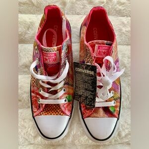 Pink Rose Converse